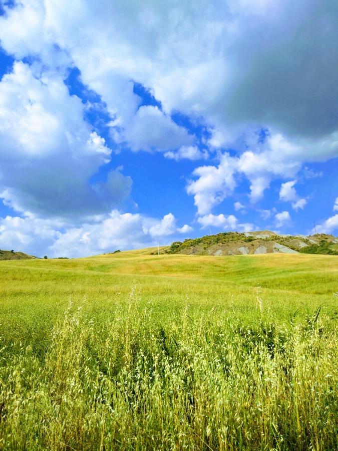 Апартаменты La Torre Del Conte,Free Wi-Fi, Amazing View Монтепульчано Экстерьер фото